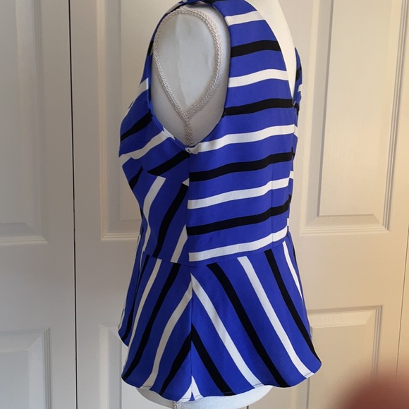 Worthington Petites PM V-Neck Stripped Peplum Top - Picture 4 of 10